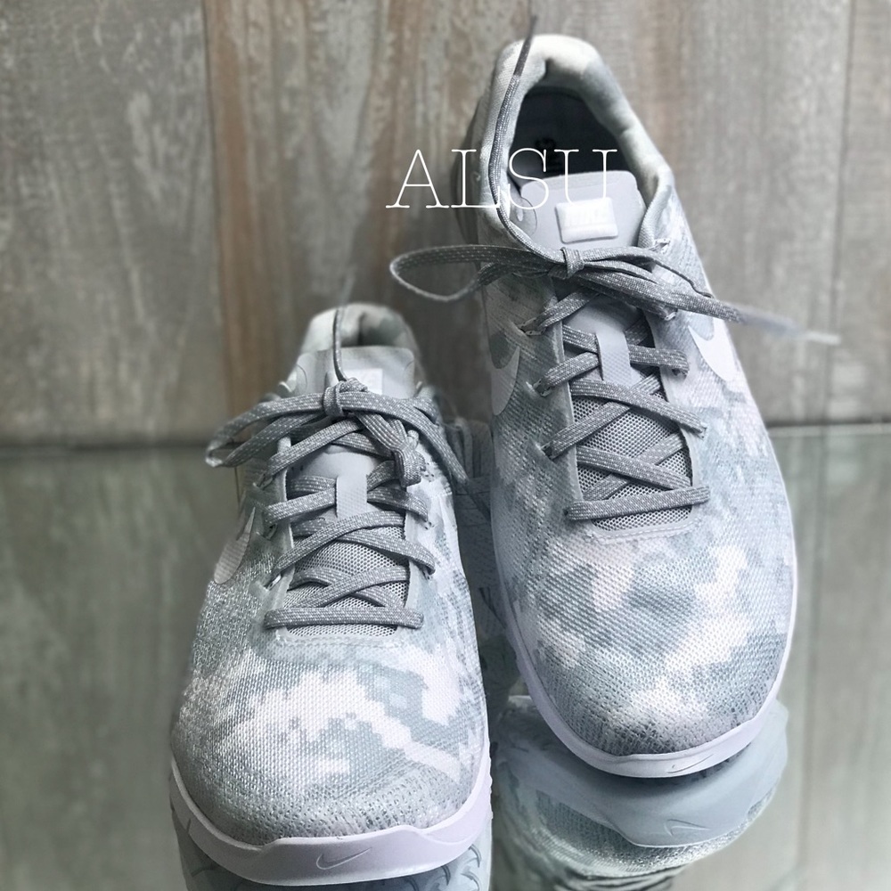 NWT Nike Metcon 3 AMP Wolf Grey W AUTHENTIC - Picture 2 of 7